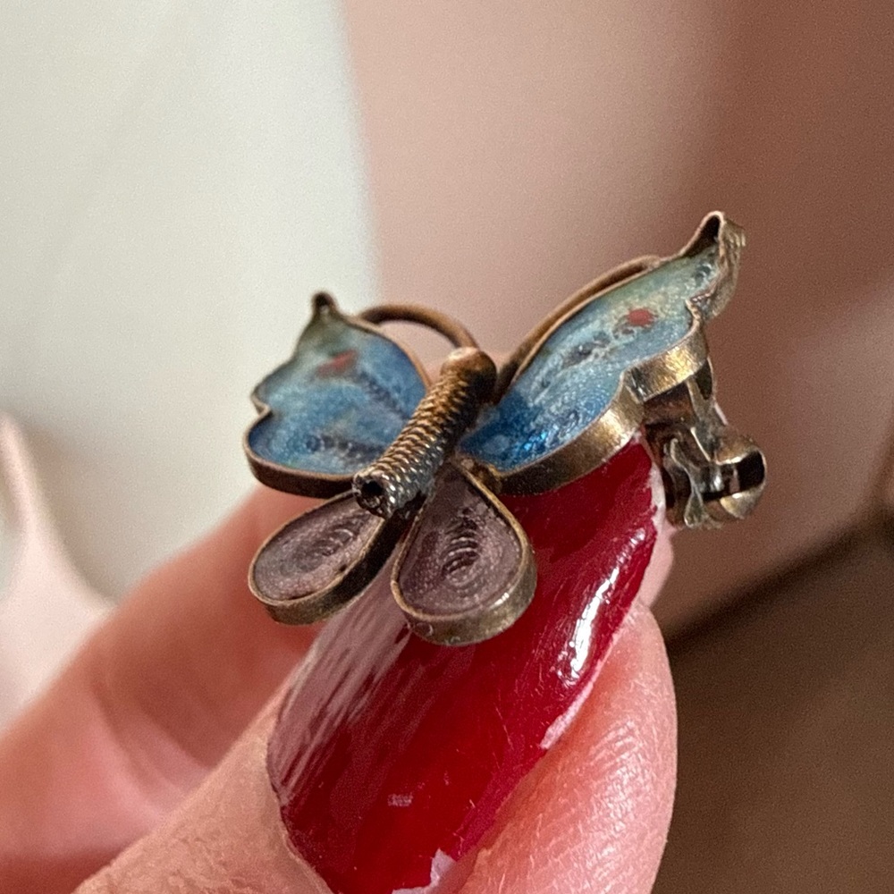 Antique 800 silver deco Filagree blue plique-a-jour Enamel tiny Butterfly brooch - Picture 3 of 17